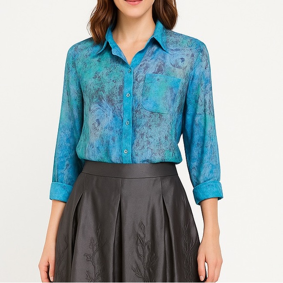 Hilton Hollis Silk Blue Watercolor Top - Picture 2 of 11
